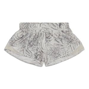 (Bundle of) Lululemon Hotty Hot 2.5” Short